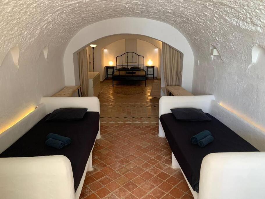 Authentic Cave In Old City Centre Apartment Granada Bagian luar foto